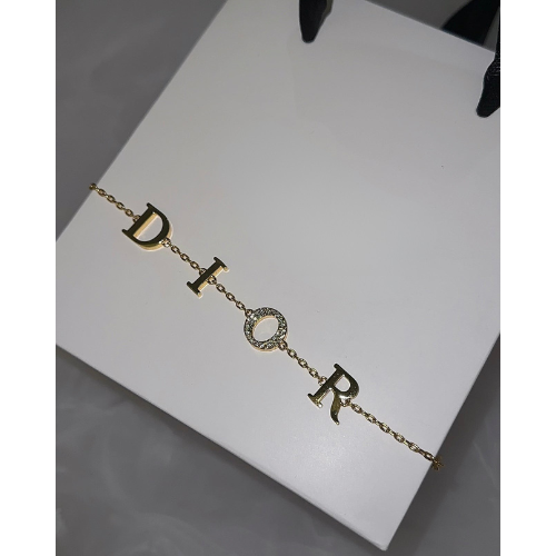 CD Elegant Bracelet