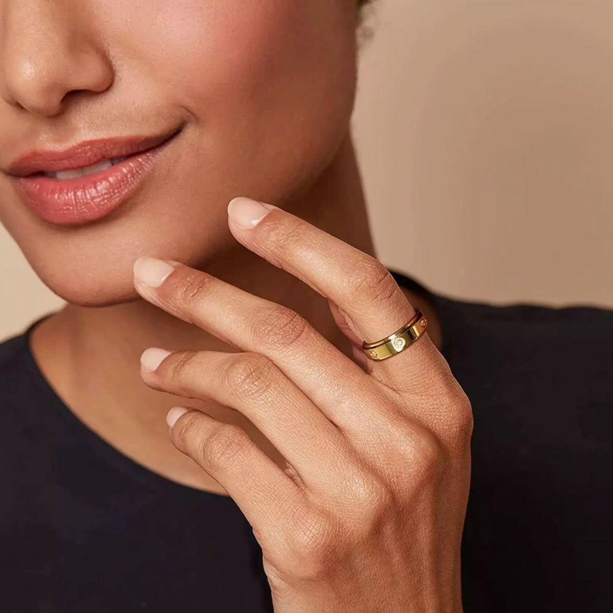 Livia Spinner Ring