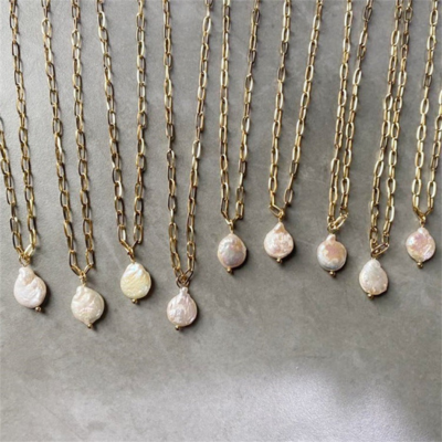 Kos Pearl Paperclip Necklace