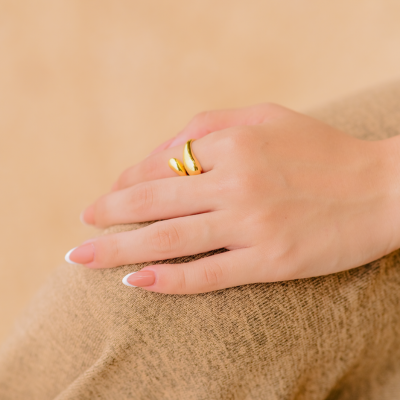 Cora Sculpted Ring