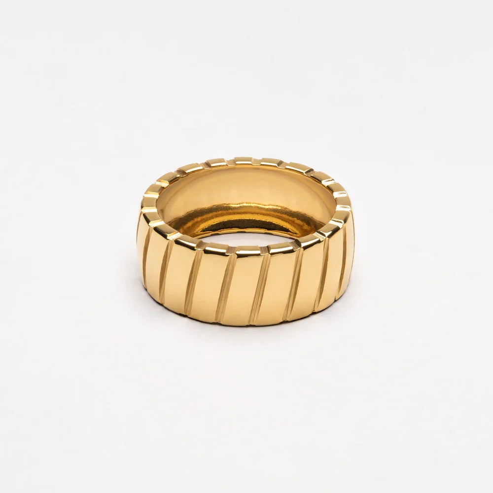 Atlas Ridge Ring