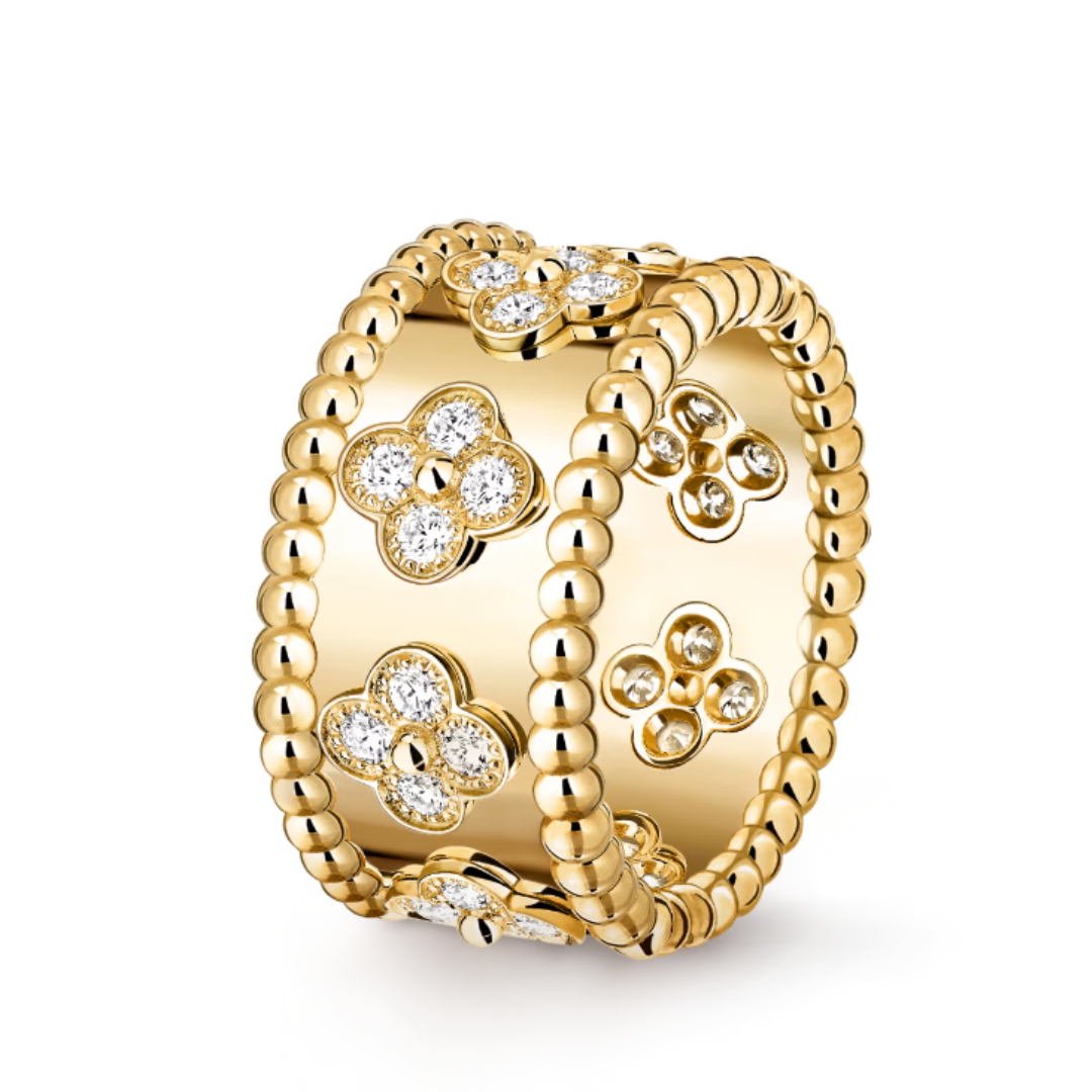 Abby Clover Ring