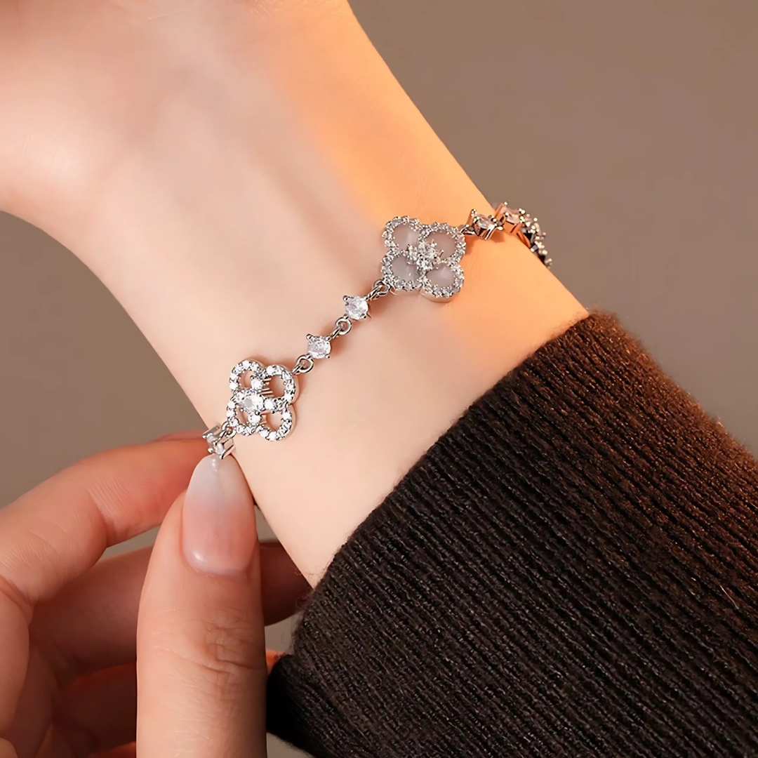 Sakura Clover Bracelet